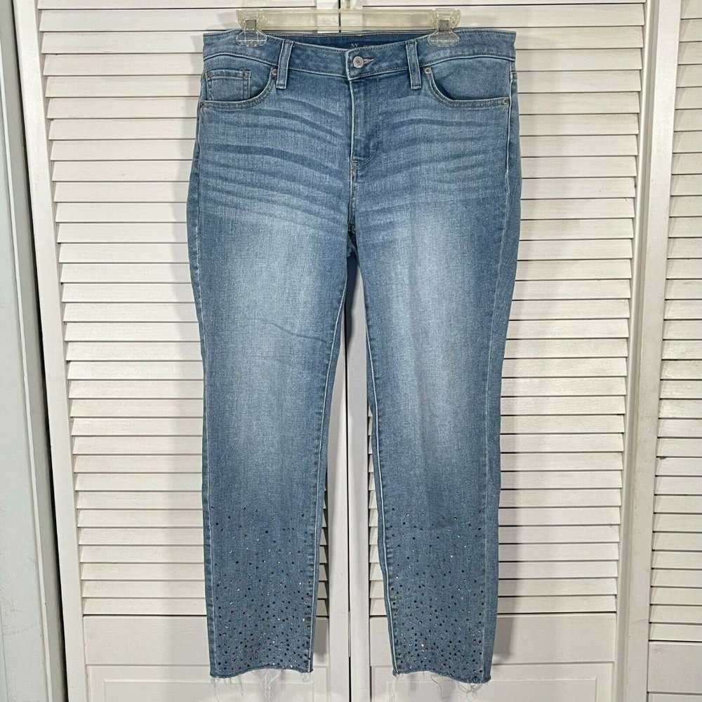 NY&CO New York & Company Curvey Boyfriend Embellish Rhinestones Raw Hem Jeans 8